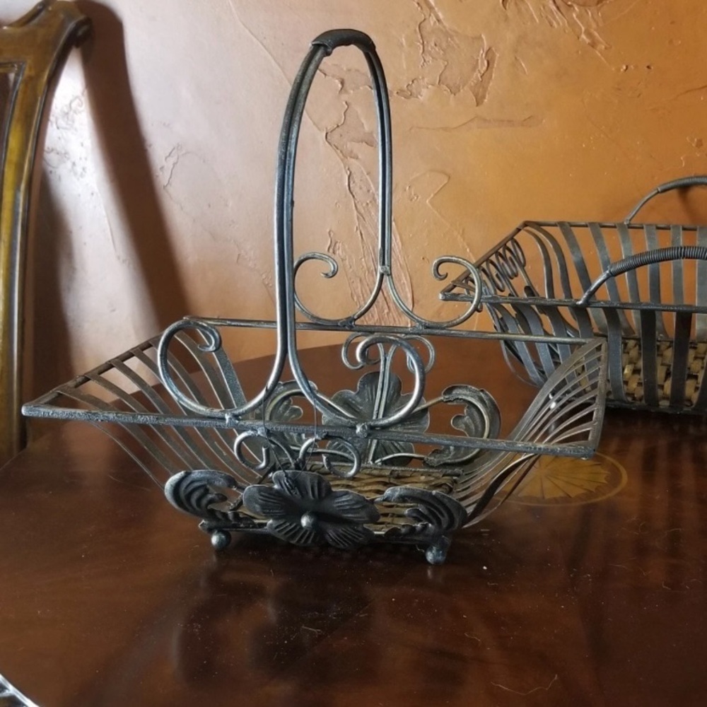 Decorative Flower Scroll Patina Wrought Iron Rattan Bottom Rectangle Basket